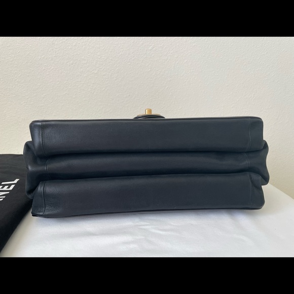 Sold Black Chanel Glazed Calfskin Straight Lined Flap bag - Picture 6 of 17